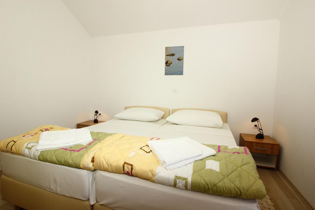 קאבטאט Apartments Vesna חדר תמונה