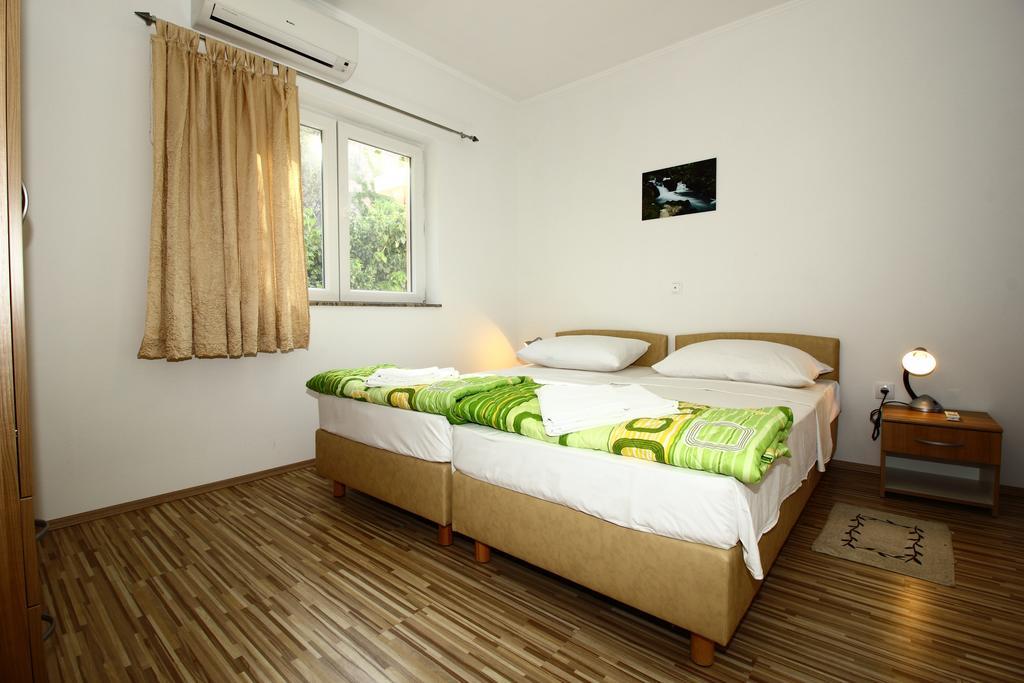 קאבטאט Apartments Vesna חדר תמונה